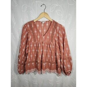 American Eagle Boho Blouse White embroidered Eyelet Peasant Hippie Floral Small